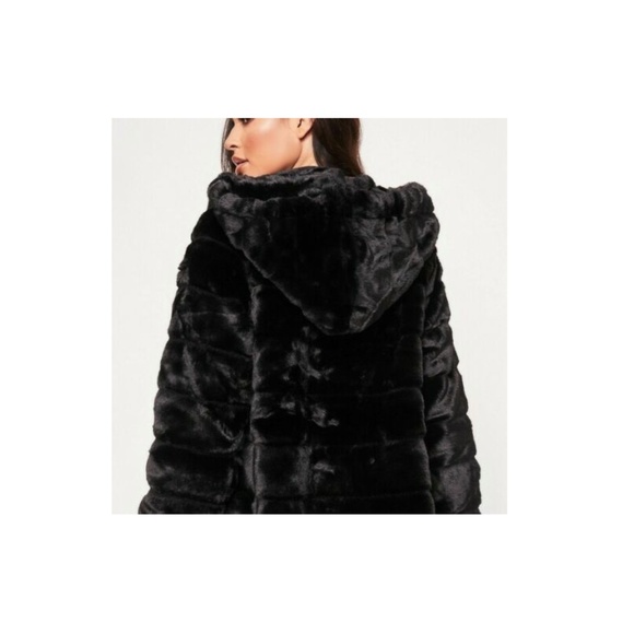 BCBGMaxAzria Jackets & Blazers - BCBG Felicia Faux Fur Hooded Coat SUPER SOFT Shiny